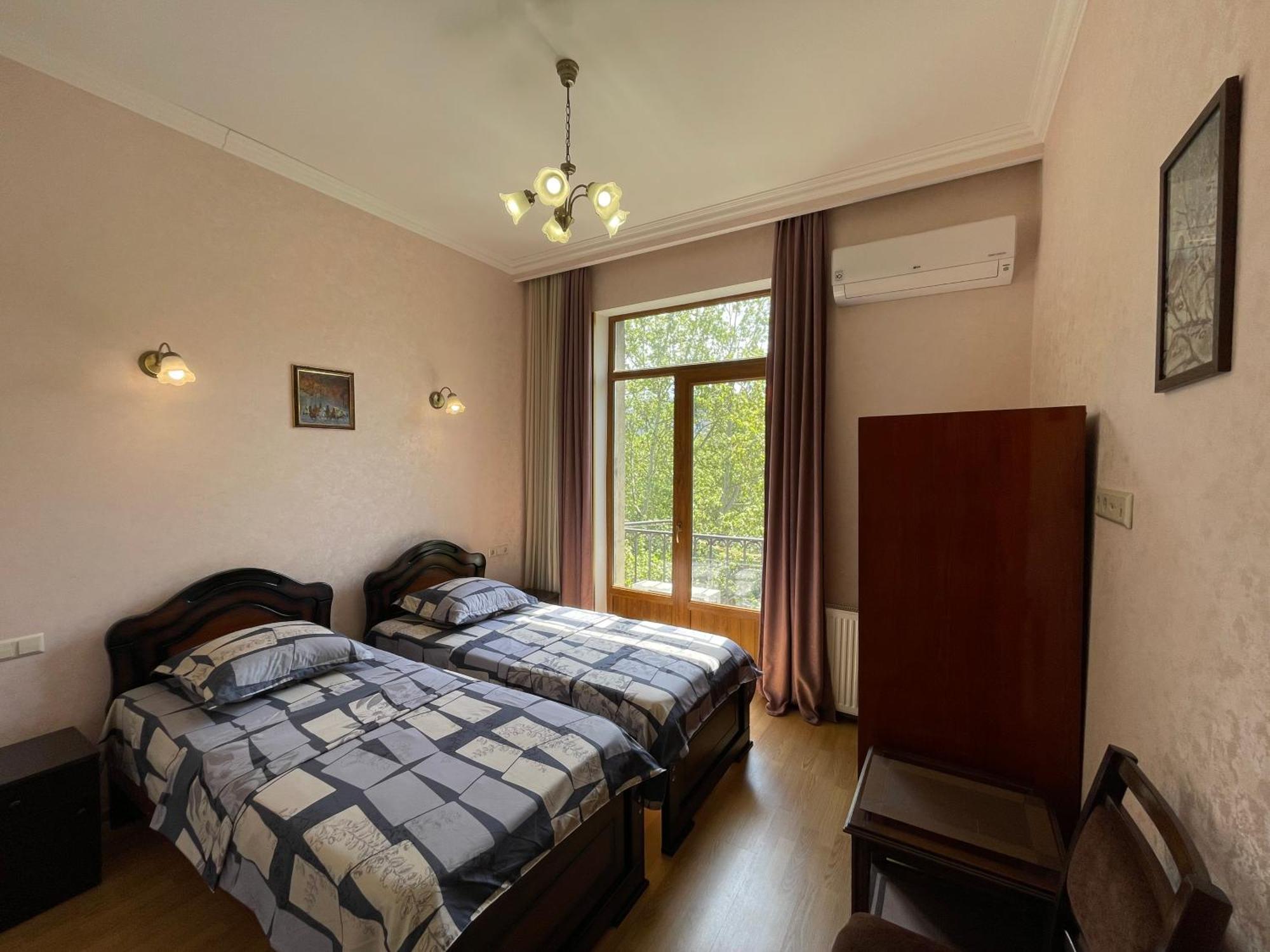 Freedom Square Apartment Tbilisi Exteriör bild